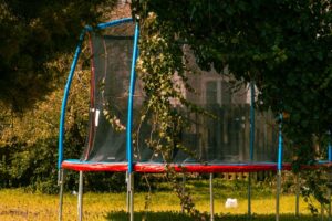Onze nieuwe trampoline van 251cm